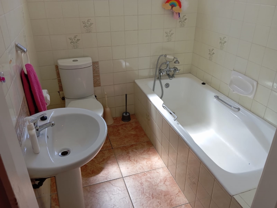 To Let 2 Bedroom Property for Rent in South End Eastern Cape